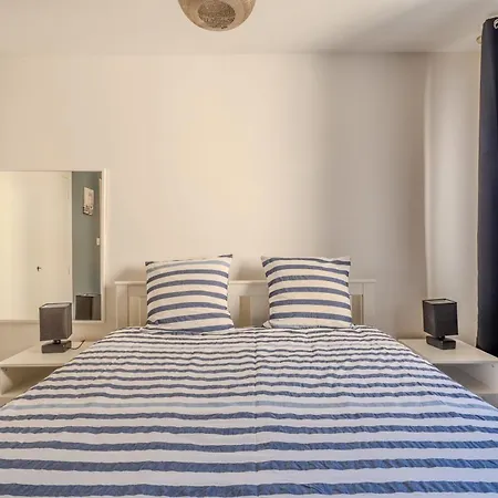 Moderne & Confort Acces Et Commerces * Les Sables-d'Olonne
