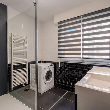 Moderne & Confort Acces Et Commerces Apartment